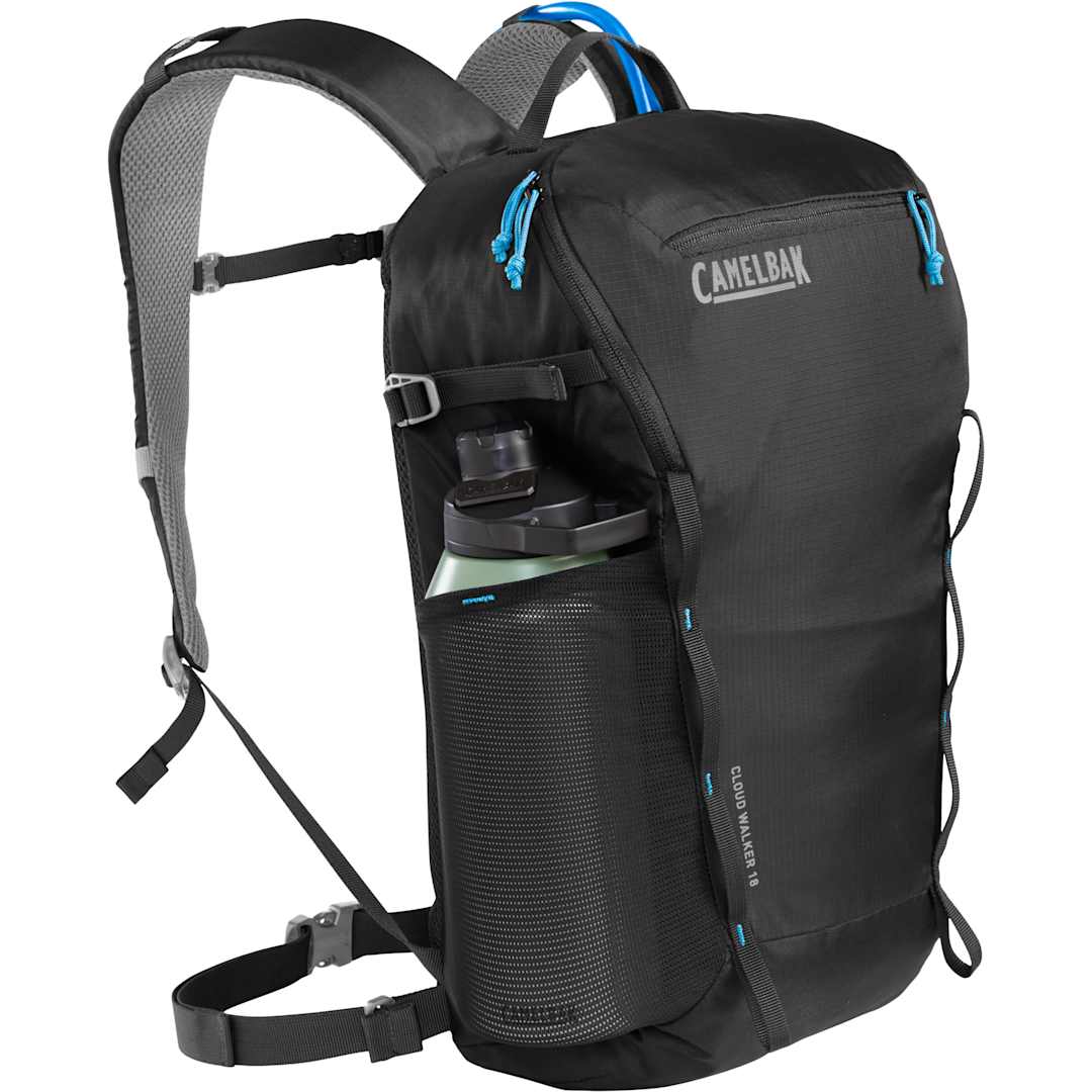 Black Camelbak Cloudwalker 18 Hydration Pack plain