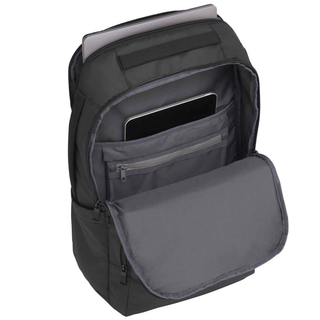 Black elleven Evolve 17" Laptop Backpack plain