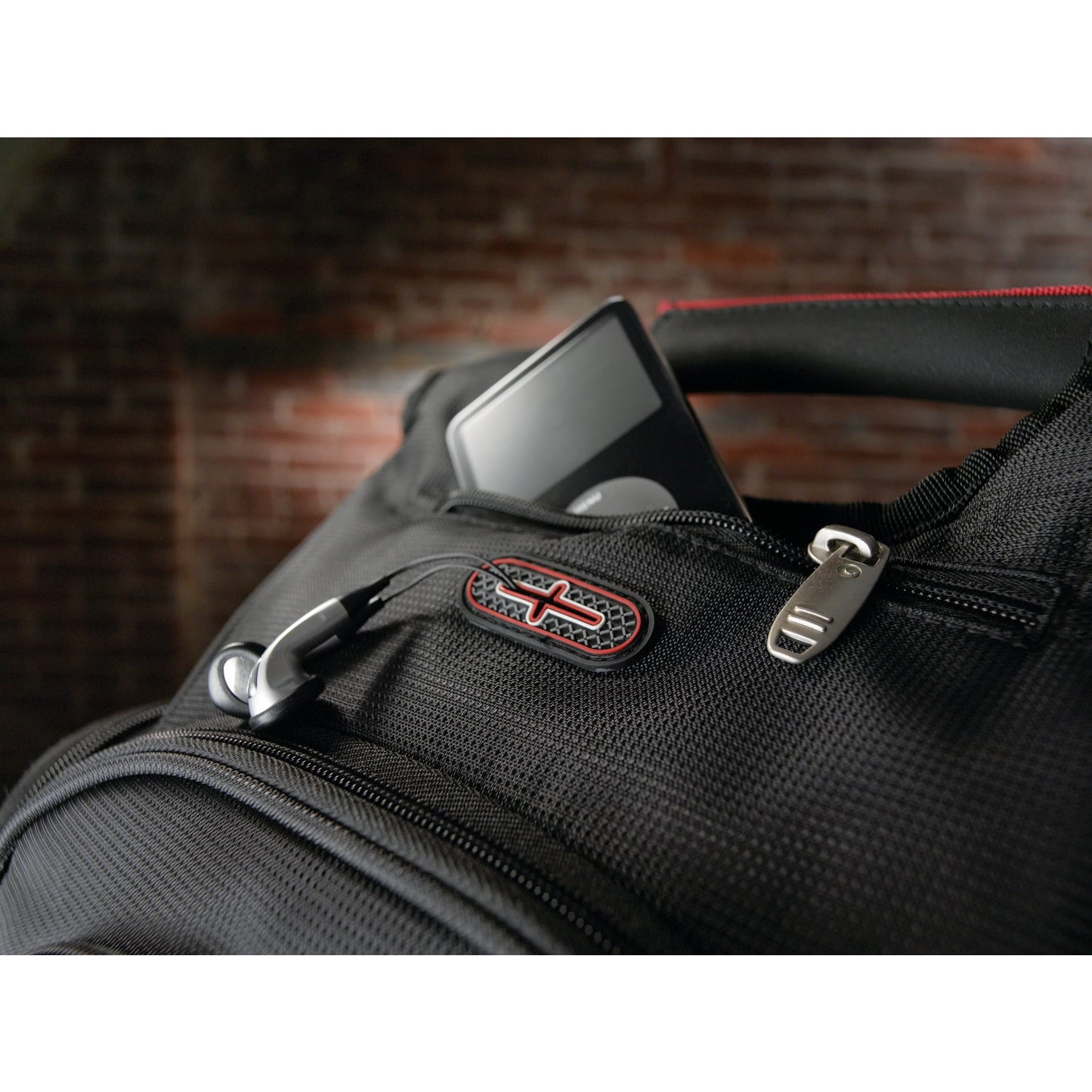 Black elleven™ TSA 17" Computer Backpack