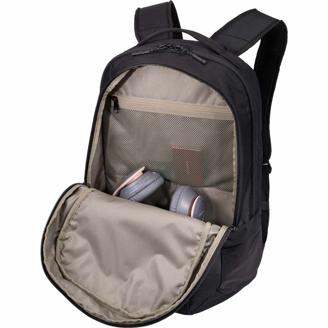 Black Thule Lumion 28L Backpack