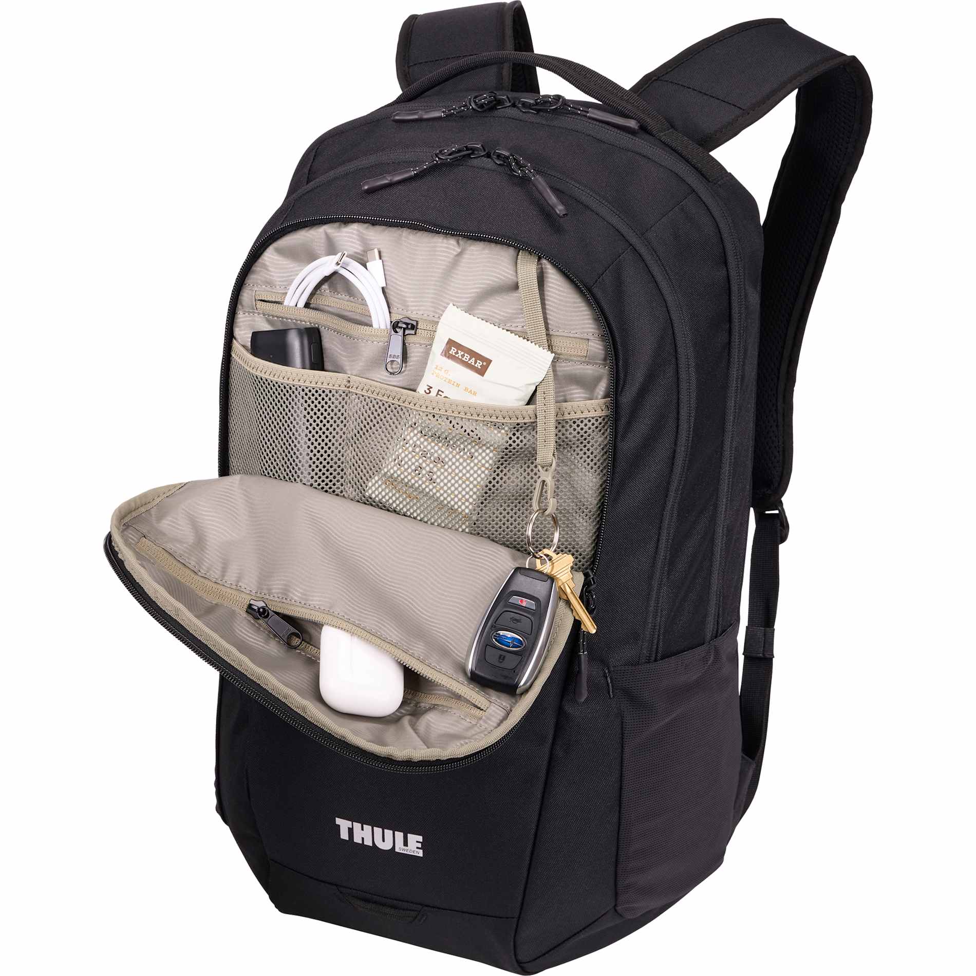 Black Thule Lumion 28L Backpack