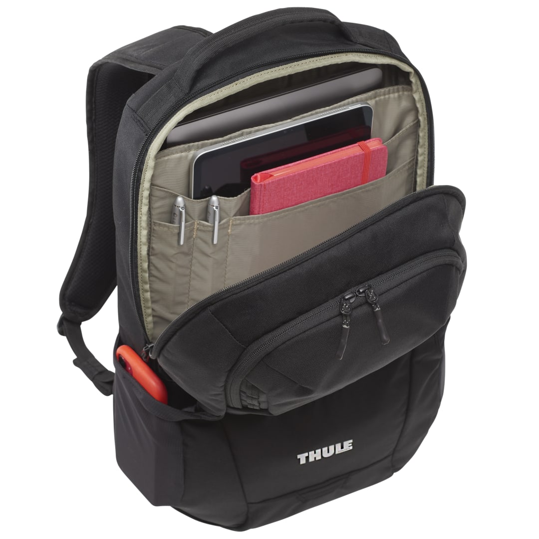 Black Thule Recycled Lumion 16" Computer Backpack 21L