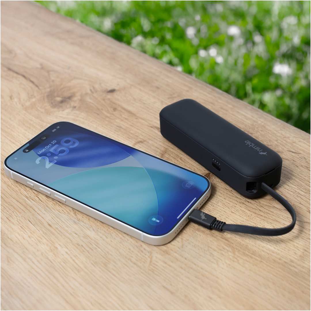 Front View of Black Wally Pro 20 5000 mAh Powerbank and Wall Charger