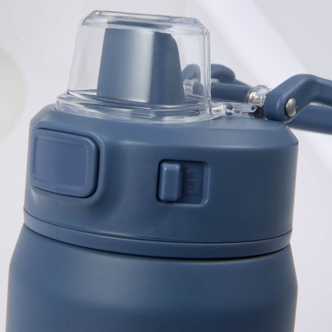 Front View of Blue Canyon Recycled Stainless Steel Bottle 30oz
