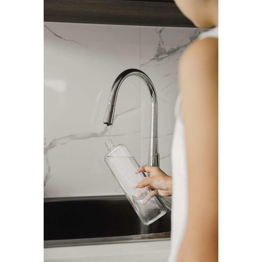 Front View of Clear SLIM Trtian memobottle plain