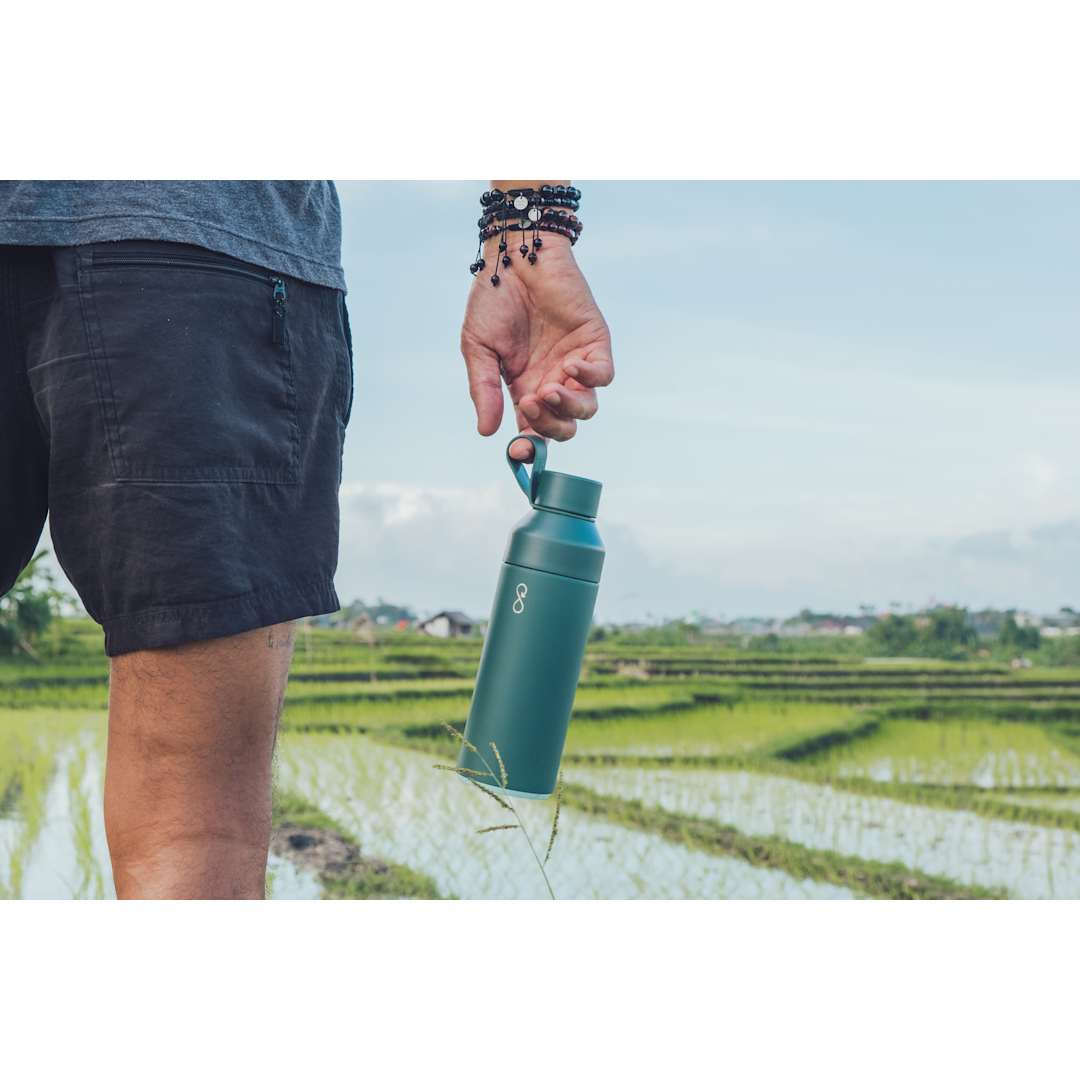 Rear View of Green Ocean Bottle Original 500ml